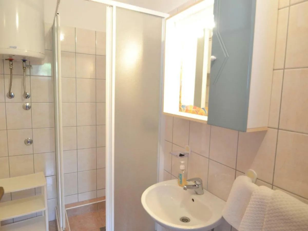 Apartment Vesela-3 By Interhome Vir